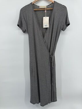 LA Relaxed Soft on the skin & soul Wrap StripeMidi Dress Sz S NWT Organic Cotton